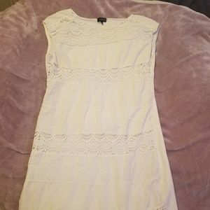 White lace dress the limited